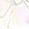40 free feminine WordPress themes